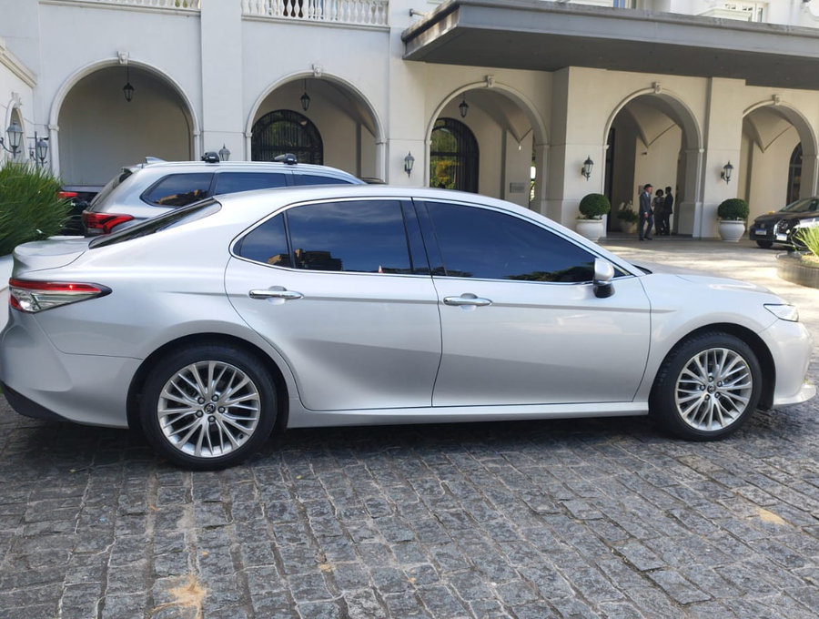 Transfer executivo no Palácio Tangará